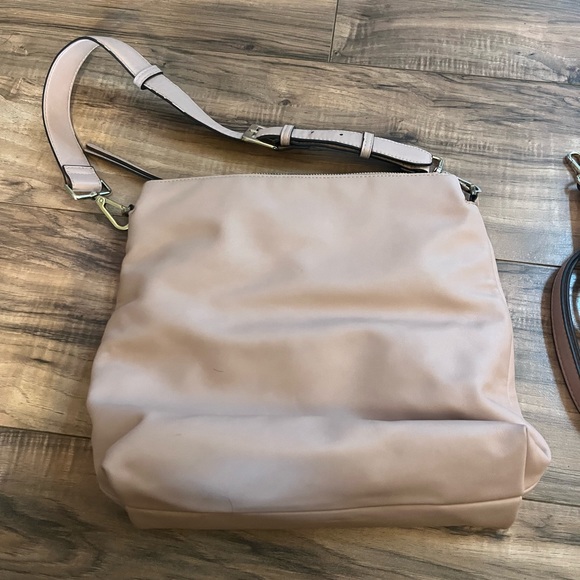 Fiorelli Blush Shoulder/Crossbody Bag - Picture 4 of 7